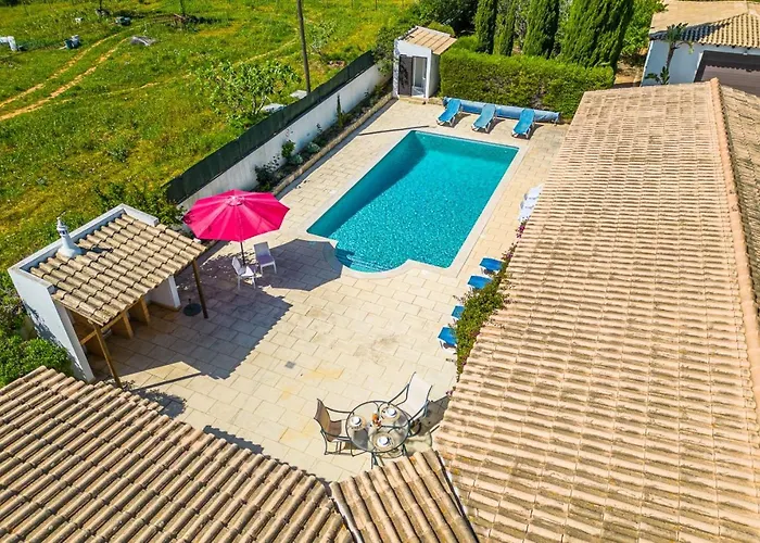 Retiro No Campo 기아